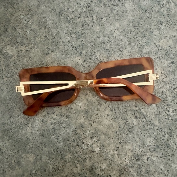Tortoise Shell Sunglasses - Picture 3 of 3